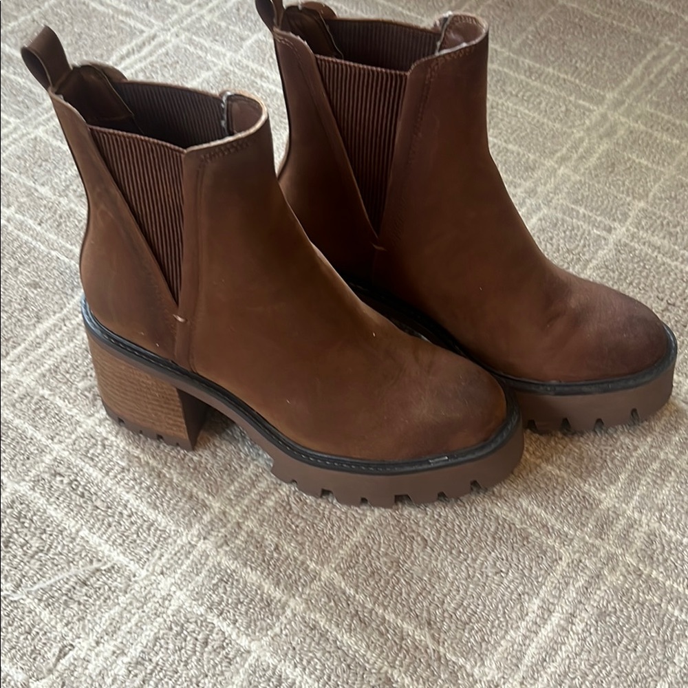 MIA Brown Ankle Boots with Chunky Heel